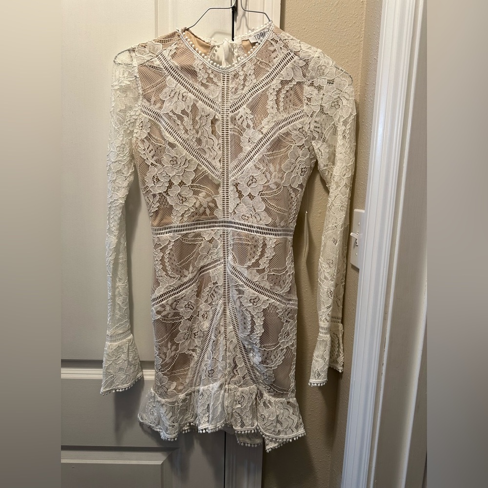 NWT women’s white dress